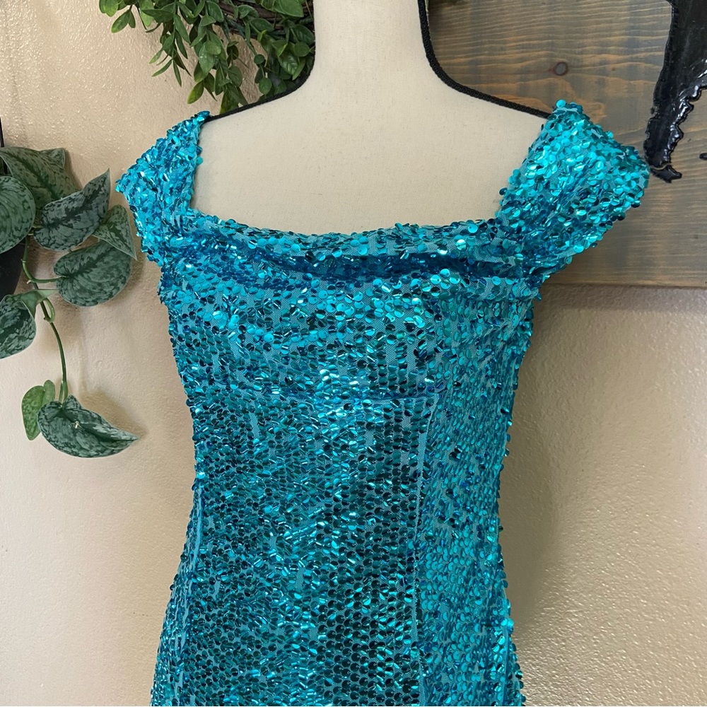 NWOT Lulus Glittering Nights Aqua Blue Sequin Off-the-Shoulder Mini Dress - Picture 3 of 9